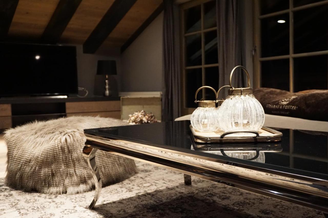 Chalet S - 5 Sterne Luxus Ferienhaus Direkt Am Eibsee Und Zugspitze Grainau Exteriör bild